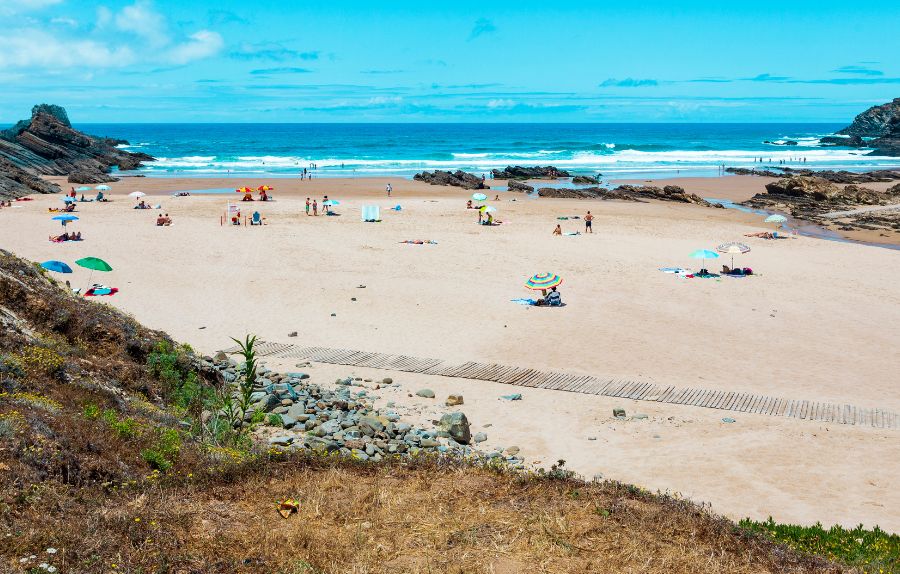 Plage de Zambujeira do Mar, Rota Vicentina, Portugal
