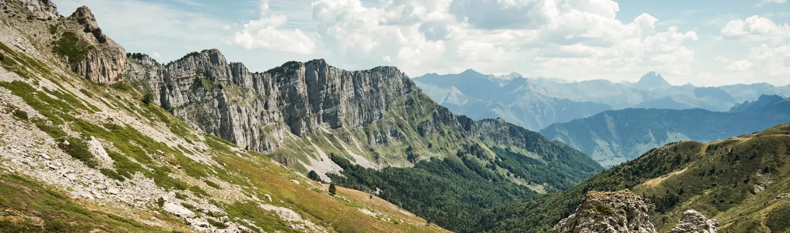 Damien Dufour Unsplash Randonnées grande itinérance GR10, Pyrénées