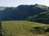 Échappée jurassienne - Stéphane Godin  Échappée jurassienne, cascade du hérisson