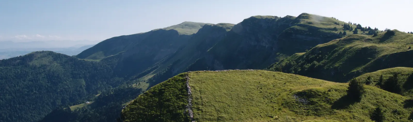 Échappée jurassienne - Stéphane Godin  Échappée jurassienne, cascade du hérisson
