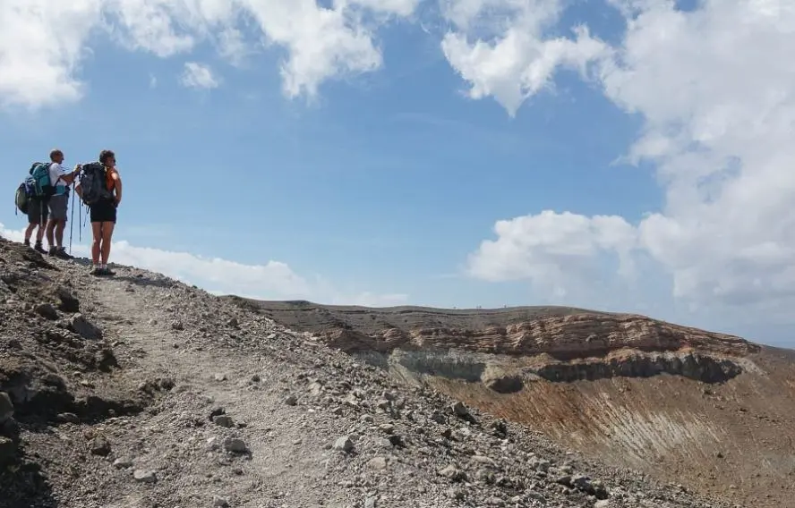 Randonneurs sur le Vulcano