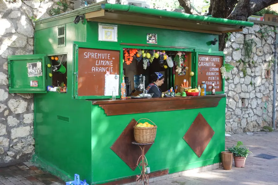Glacier sur la côte amalfitaine