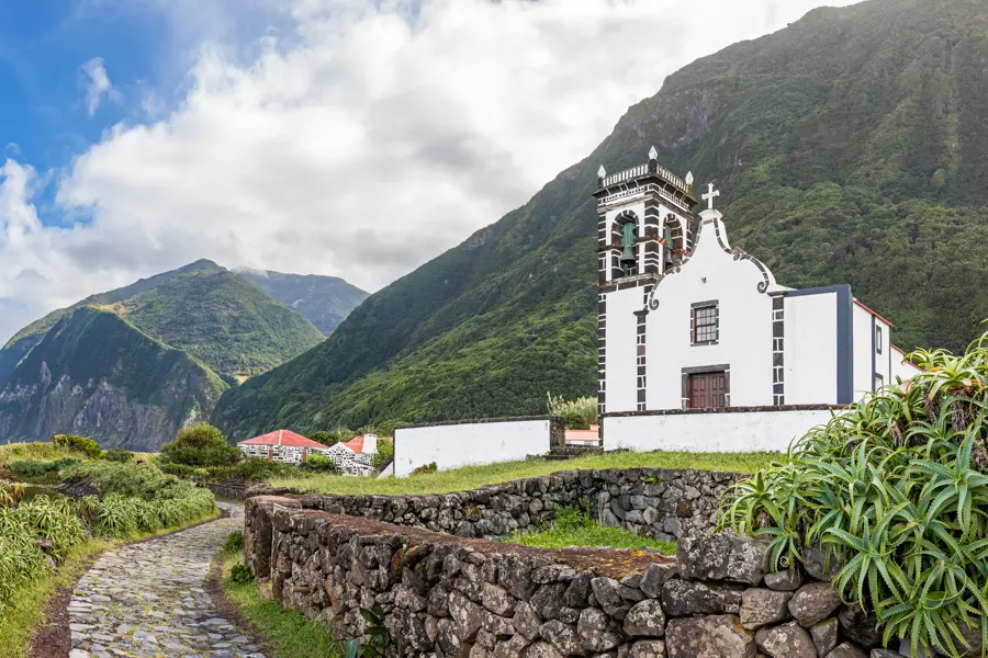 Chapelle sur l'île de Sao Jorge