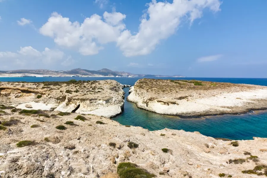 Falaises de Kimolos, Milos