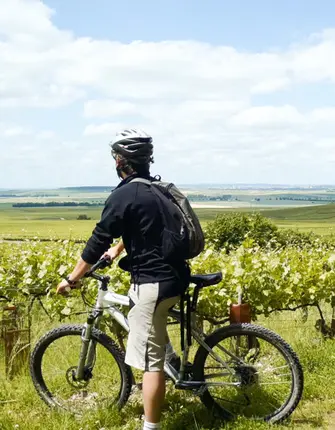 vignobles-de-champagne-a-velo
