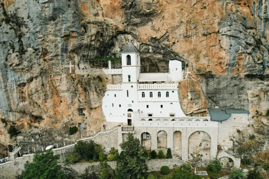 Monastère d'Ostrog 