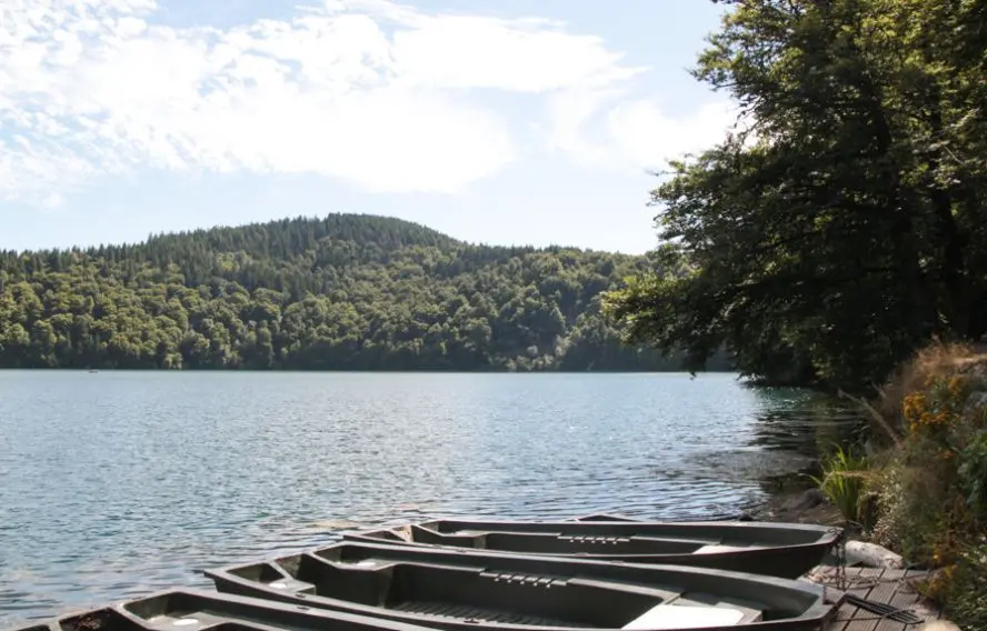 Randonnée au bord du lac Pavin
