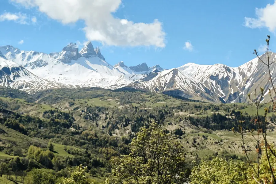 Les aiguilles d'Arves Albiez-Monrond