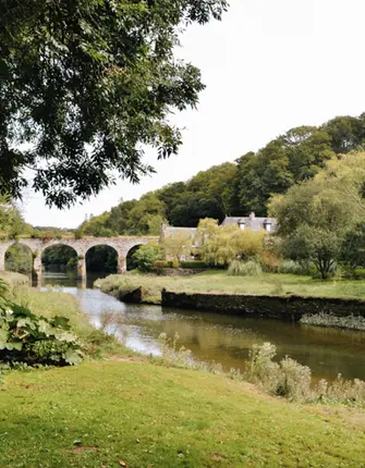 vieux-pont-pierres-sur-la-guindy