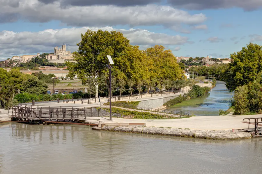 Site des 8 écluses de Fontsérannes