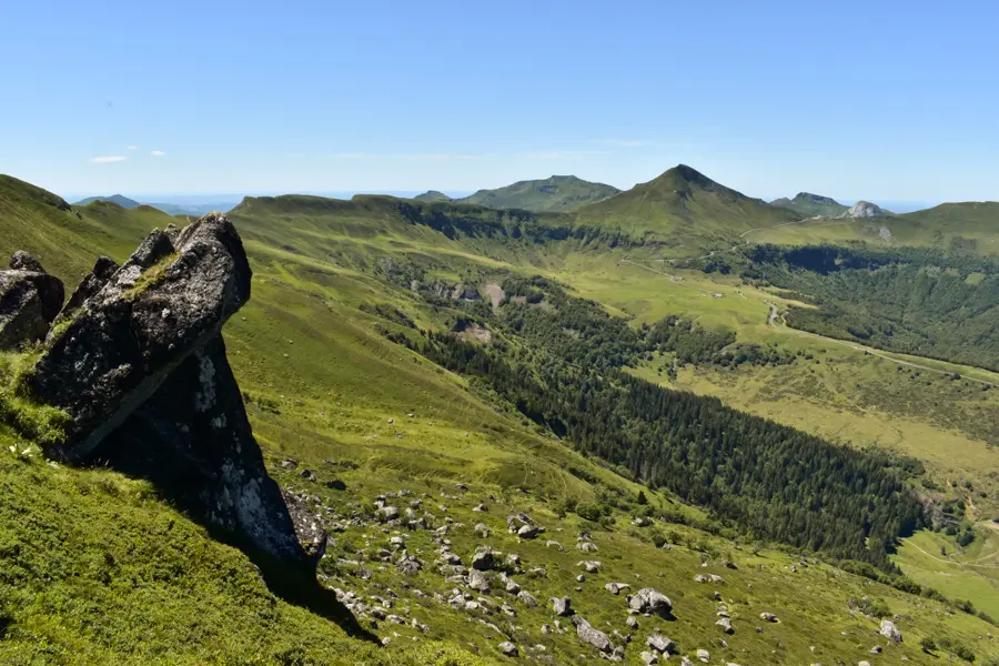 Image Du massif du Sancy au volcan cantalien (GTMC 2)