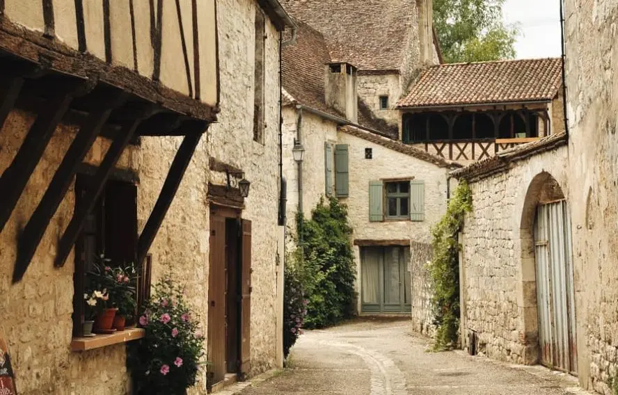 Issigeac, village sur votre parcours