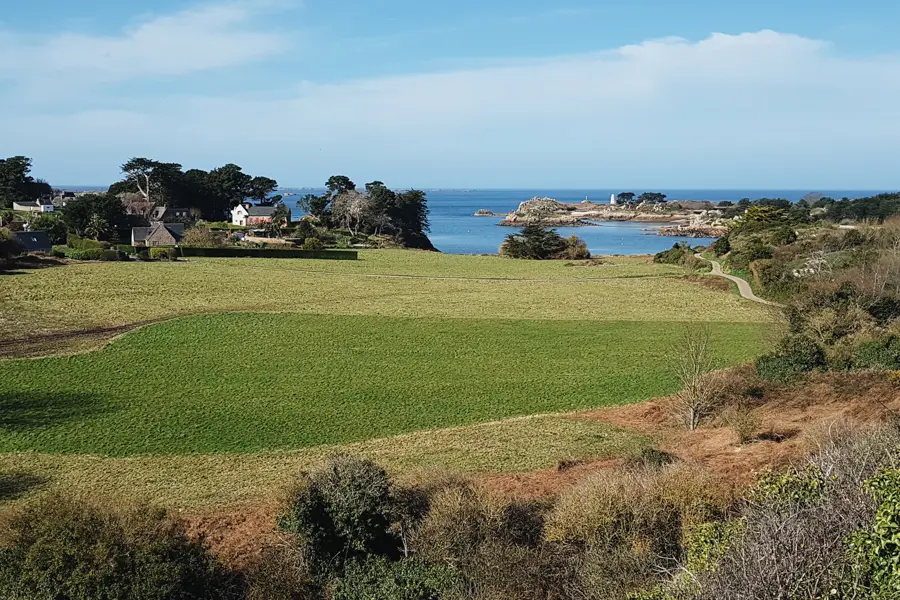Image GR34 - 13 - Côte du Goëlo et Île de Bréhat