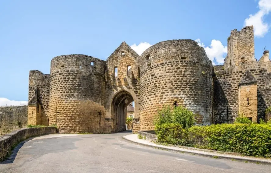 Domme, Porte des Tours