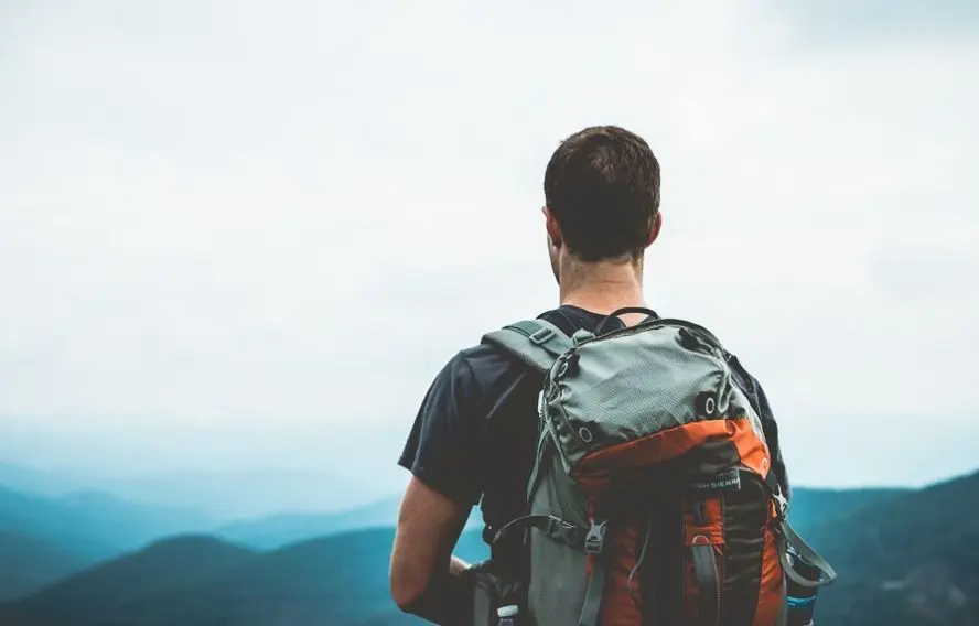 Randonneur au Lac de Côme
