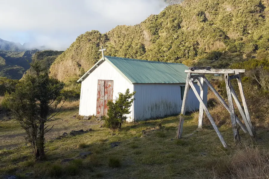 Chapelle sur le chemin du Cirque de Mafate