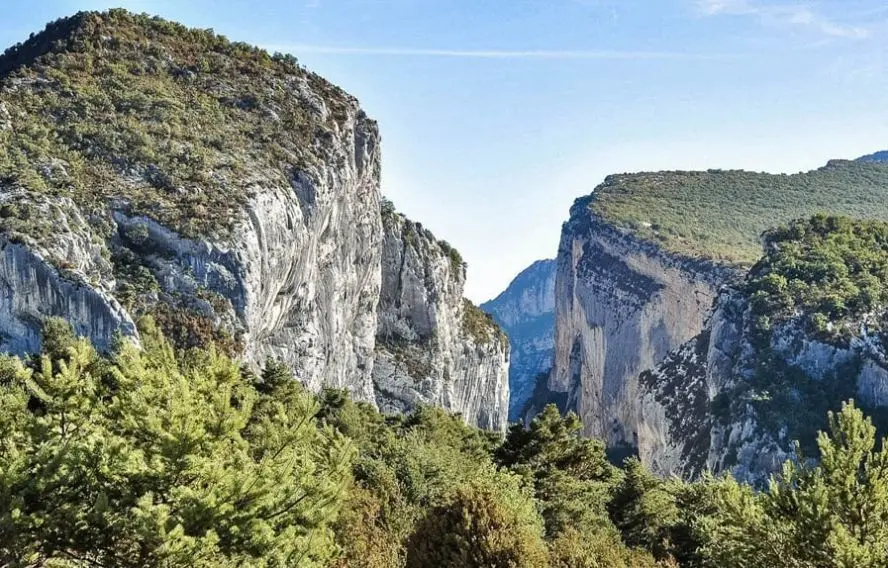 Le sentier Blanc-Martel dans gorges du Verdon