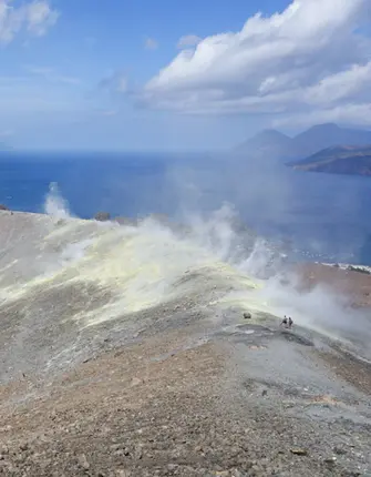 randonnee-volcan-vulcano