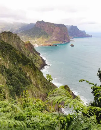 chemin-vers-porto-da-cruz