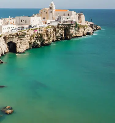 village-mer-pouilles