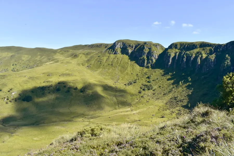 La brèche de Rolland, Cantal