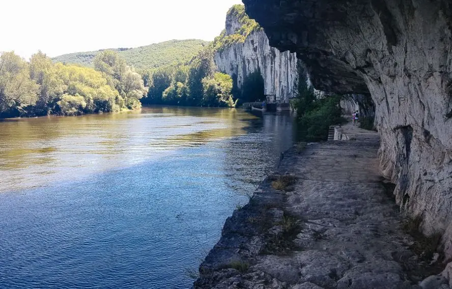 Chemin de halage - Vallée du Celé