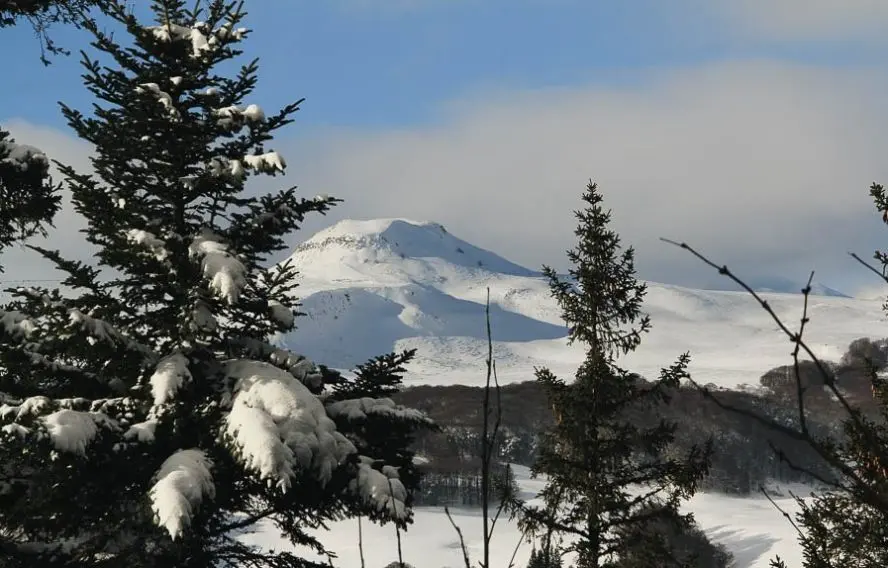 Tour du Lac Pavin à raquettes