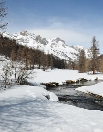 photyo-adobestock valle-claree-nevache-hautes-alpes