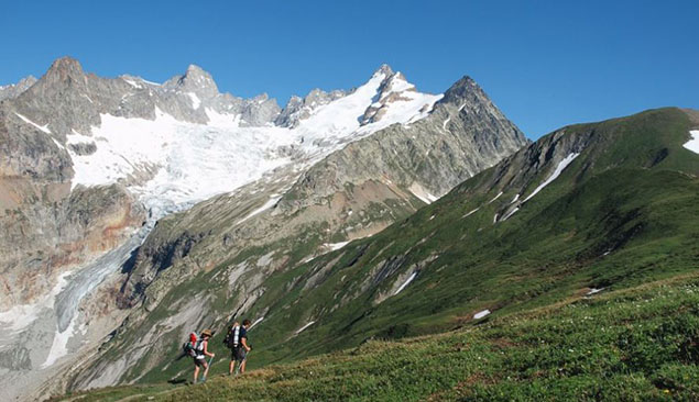 Tour du Mont-Blanc en randonnée - PSJean