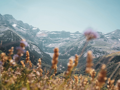 Le cirque de Gavarnie dans les Hautes Pyrénées - LLefevre