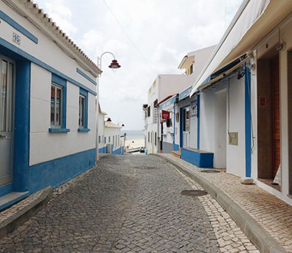 Ruelle d'Algarve, au Portugal