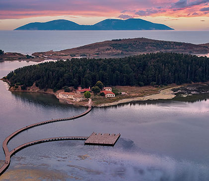 La lagune de Zvernec, en Albanie - AdobeStock - MartinMecnarowski