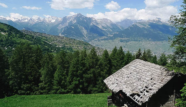 montagnes suisses
