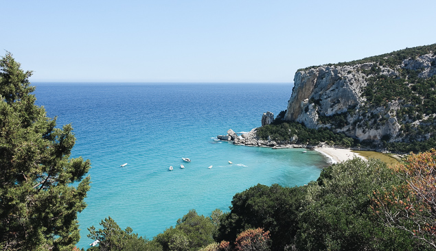 cala luna en sardaigne