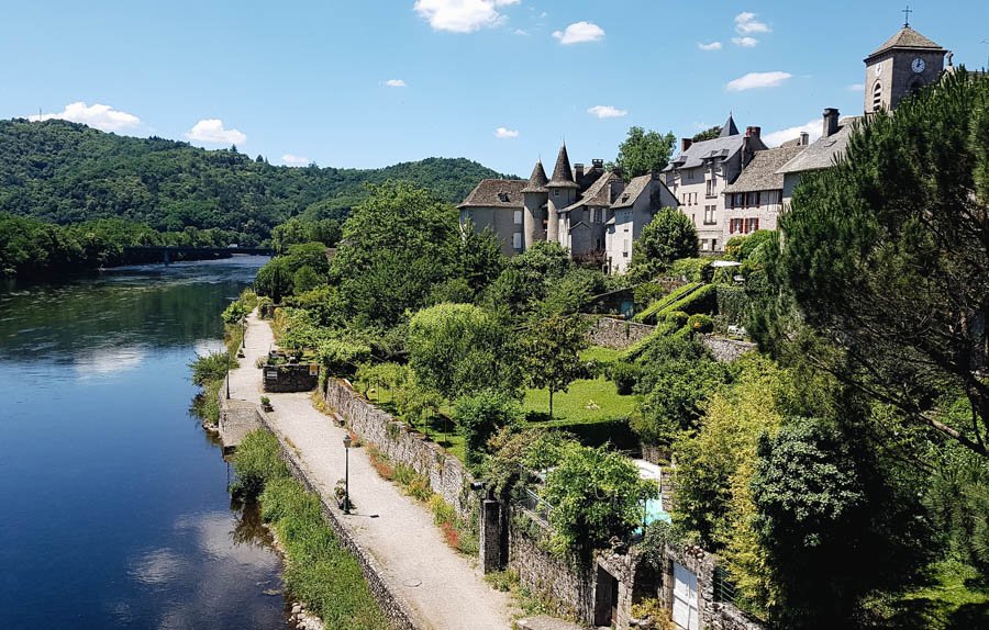 Les de la Dordogne, randonnée liberté Massif central & Sud Ouest Les de la Dordogne, randonnée liberté Massif central & Sud Ouest