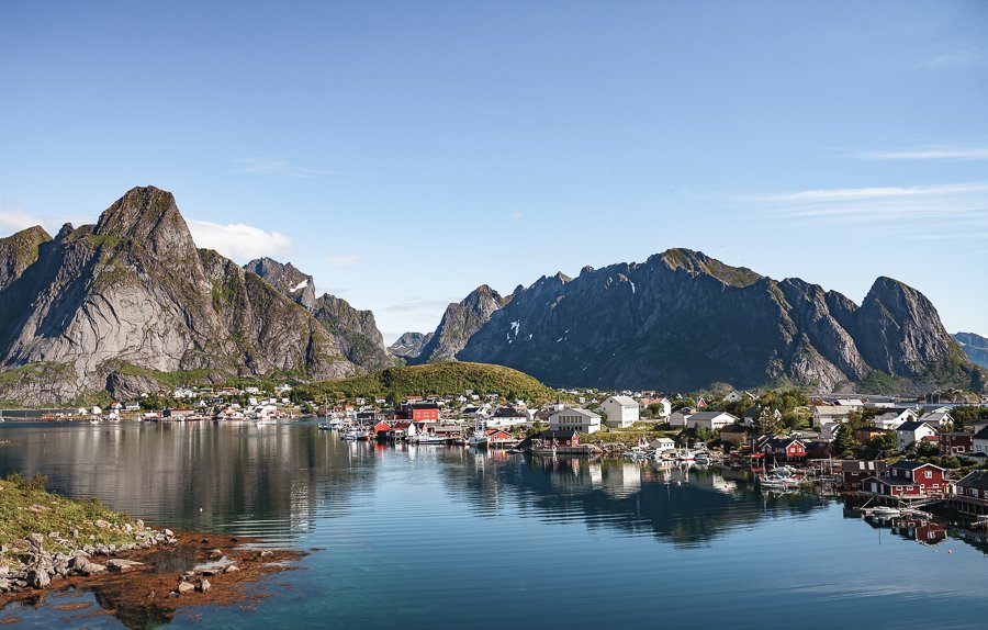 Voyage à pied Norvège : Sentiers des îles Lofoten Voyage à pied : Norvège : Sentiers des îles Lofoten
