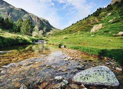 Lacs et jardins fleuris d’Andorre