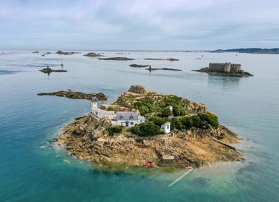 Roscoff et la côte des légendes