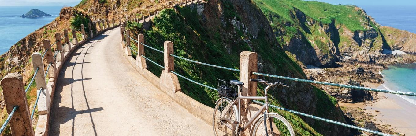 Voyage à vélo - Royaume-Uni : Les Îles Anglo-Normandes à vélo