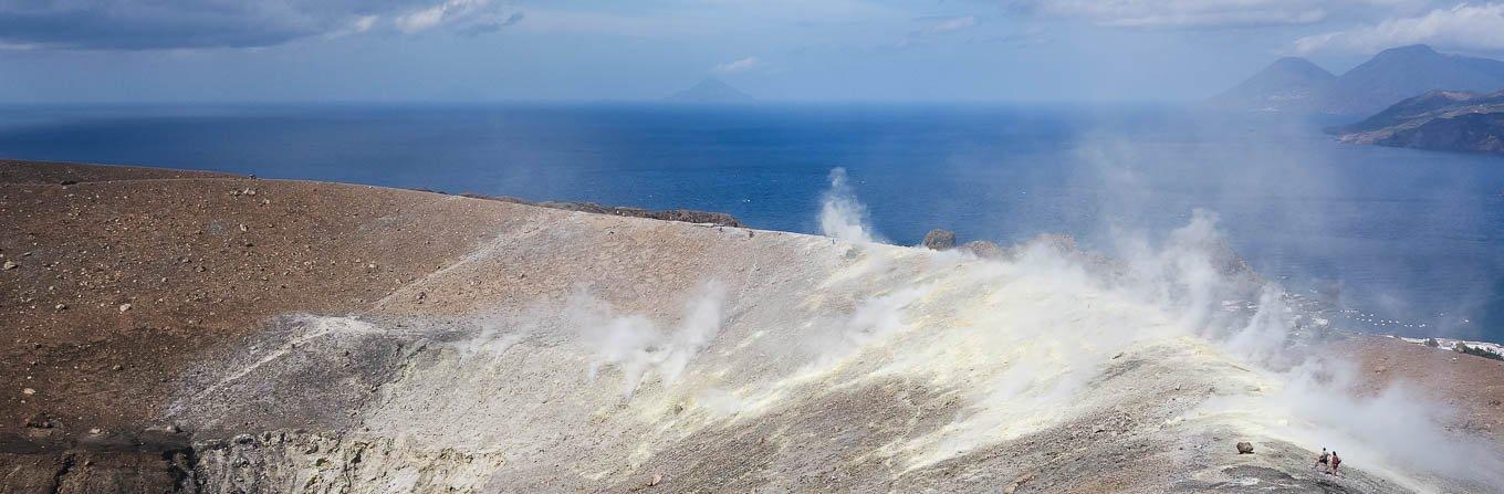 Trek - Archipel des Éoliennes et Etna