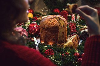 Le Panettone, une recette de noel qui fait voyager en Italie - AdobeStock