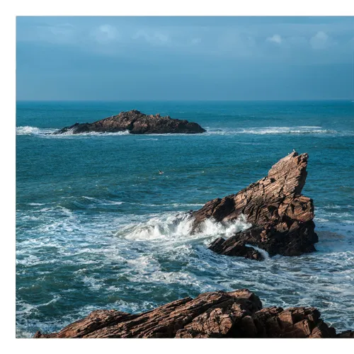 Falaises dans le sud de la Bretagne - PEVilbert