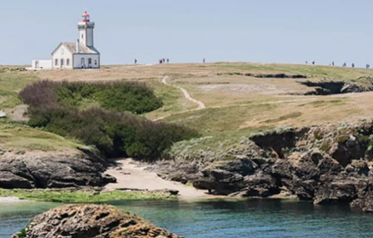 pointe-poulains-belle-ile-en-mer-adobestockselaunay