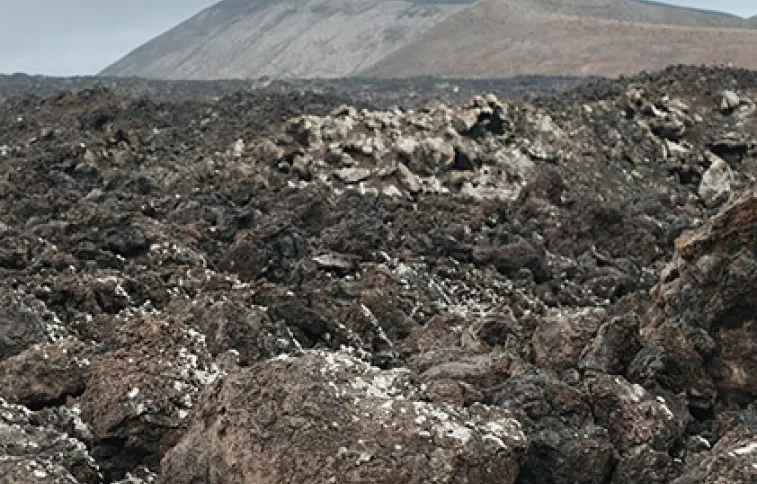 Champ de lave, en amont du Caldeira Blanca