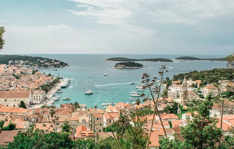 hvar-unsplash-marcus-lofvenberg