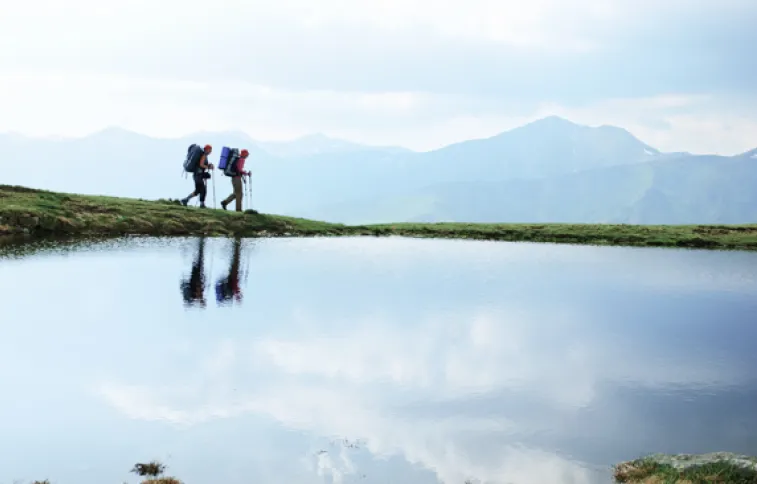rando-montagne-istock