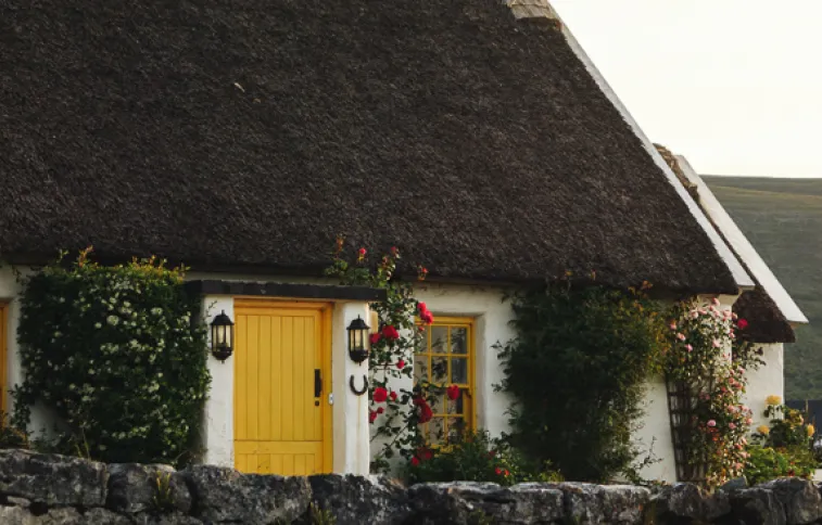 village-burren-irlande