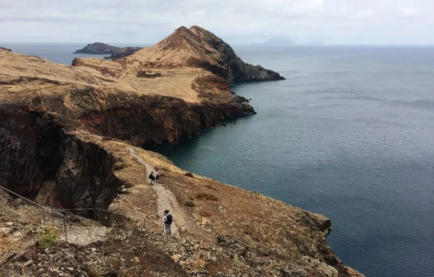 F. Weber Pointe de Sao Lourenço