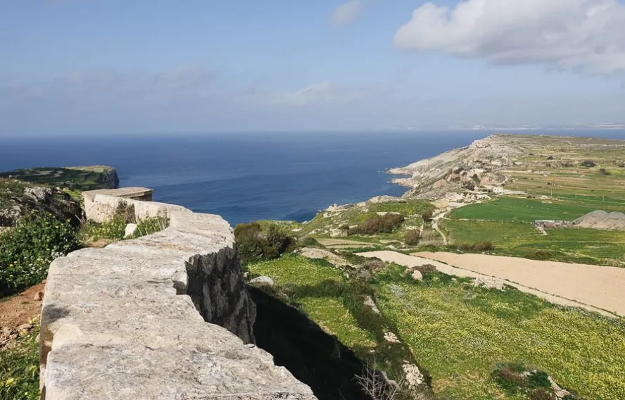Chemin côtier à Gozo