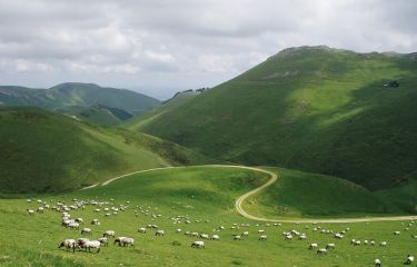 Image Pays Basque, des montagnes à l'océan